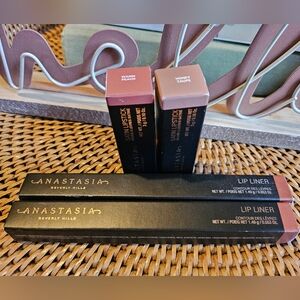 Anastasia Beverly Hills Lipstick and Lip Liner Set